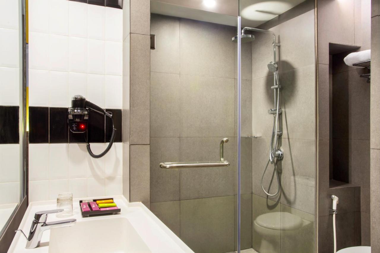 Ibis Styles Bekasi Jatibening Hotel Exterior foto