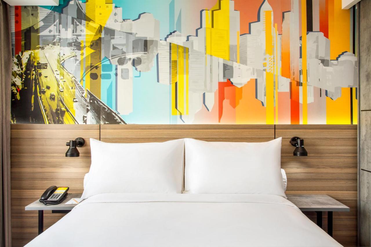 Ibis Styles Bekasi Jatibening Hotel Exterior foto